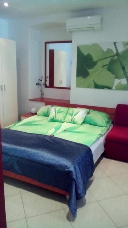 Vila Zlata Apartment Пунат Екстериор снимка