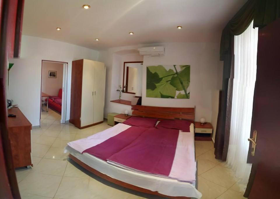 Vila Zlata Apartment Пунат Екстериор снимка