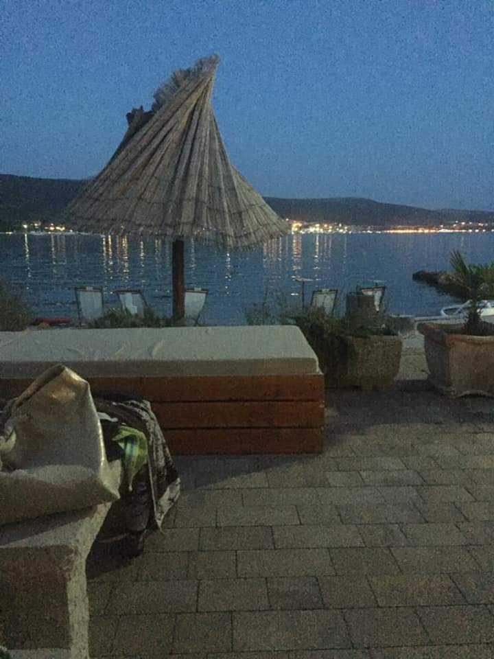 Vila Zlata Apartment Пунат Екстериор снимка